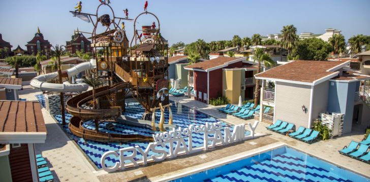 Rinkitės viešbutį CRYSTAL CLUB WORLD OF COLOURS kelionei į Turkija