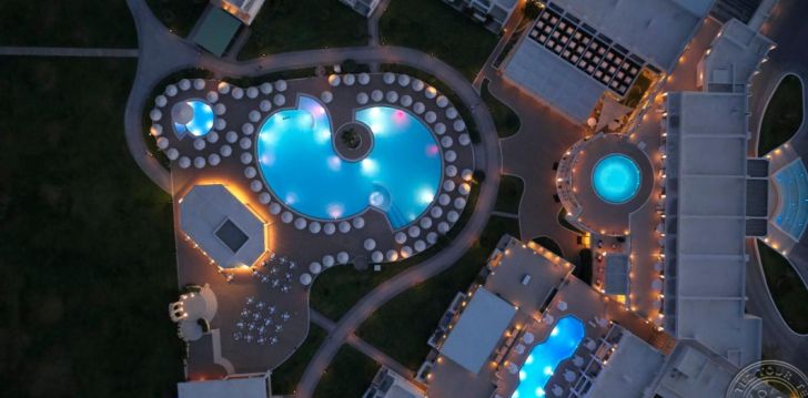 Planuoji kelionę į Graikija? apsistokite 5 viešbutyje APOLLO BLUE.