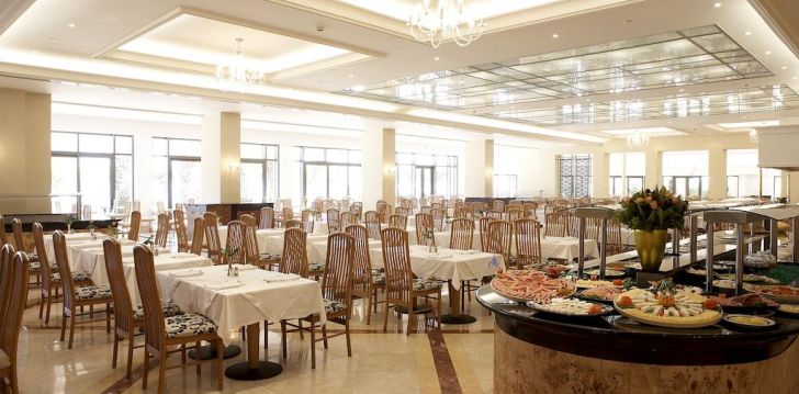 Apgyvendinimas 5* ELECTRA PALACE
