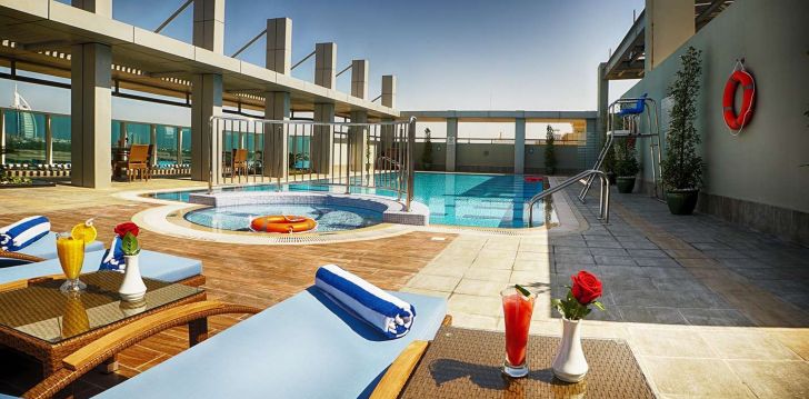 Planuoji kelionę į JAE? apsistokite 4 viešbutyje ROSE PARK HOTEL AL BARSHA. 