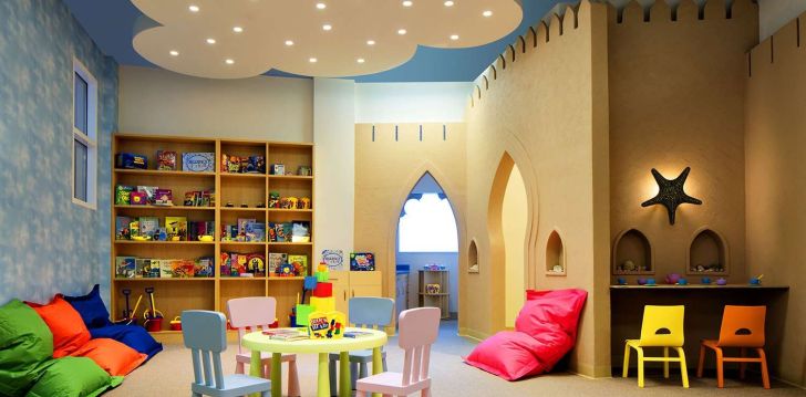 Planuoji kelionę į JAE? apsistokite 4 viešbutyje SHERATON SHARJAH BEACH RESORT & SPA. 
