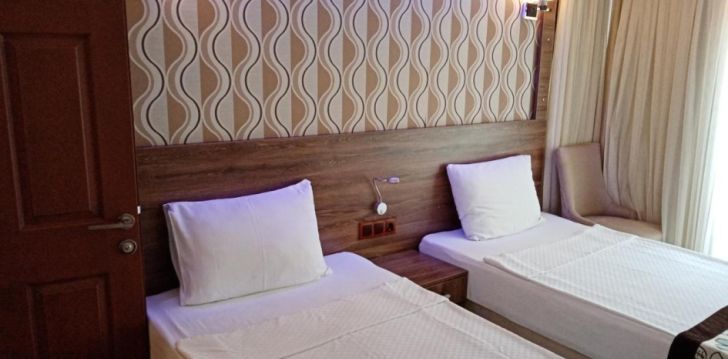 nepraleisk progos pailsėti už gerą kainą - viešbutyje DOLPHIN APART & HOTEL