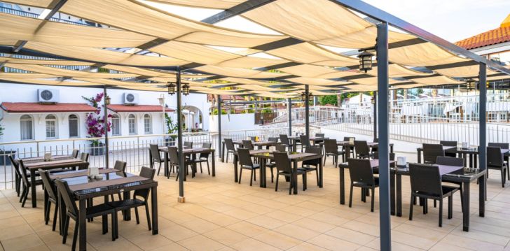 apsistokite LYKIA BOTANIKA BEACH viešbutyje už gerą kainą. 