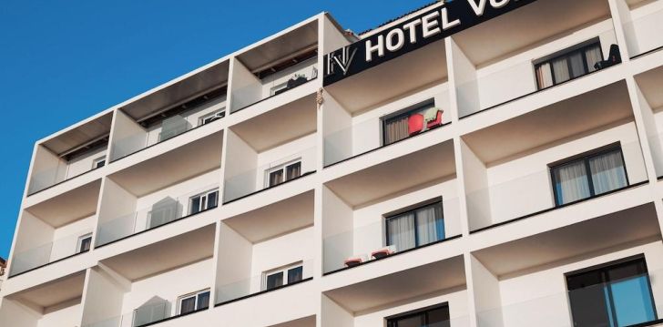 Viešbutis VOLA HOTEL SARANDA įsikūręs Albanija.