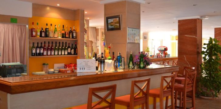 planuoji kelionę į Ispanija? apsistokite 3 viešbutyje HOTEL LINDA.