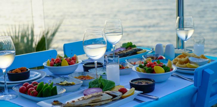 Viešbutis BLUE DREAMS RESORT įsikūręs Turkija.