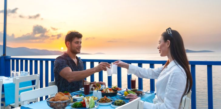 Viešbutis BLUE DREAMS RESORT įsikūręs Turkija. 