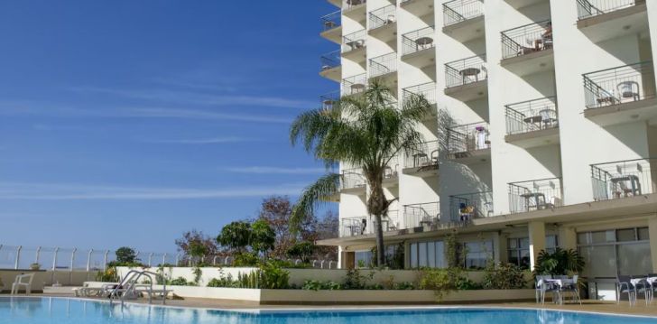 Apsistokite FLORASOL RESIDENCE HOTEL viešbutyje už gerą kainą. 