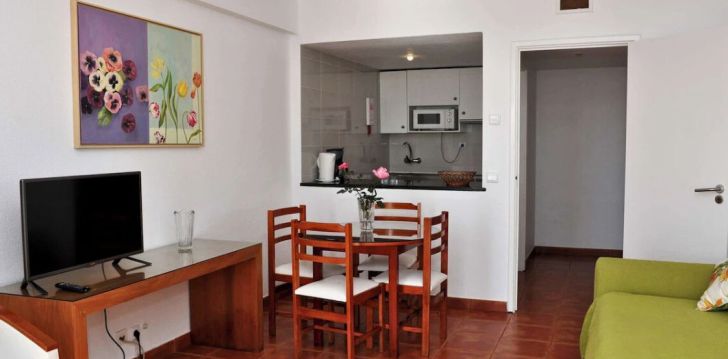 Viešbutis FLORASOL RESIDENCE HOTEL įsikūręs Portugalija.