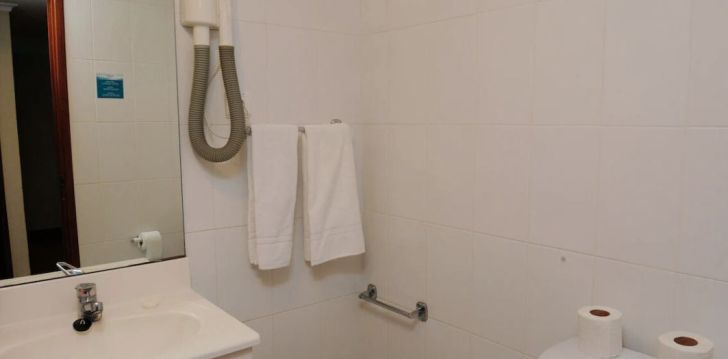 Viešbutis FLORASOL RESIDENCE HOTEL įsikūręs Portugalija. 