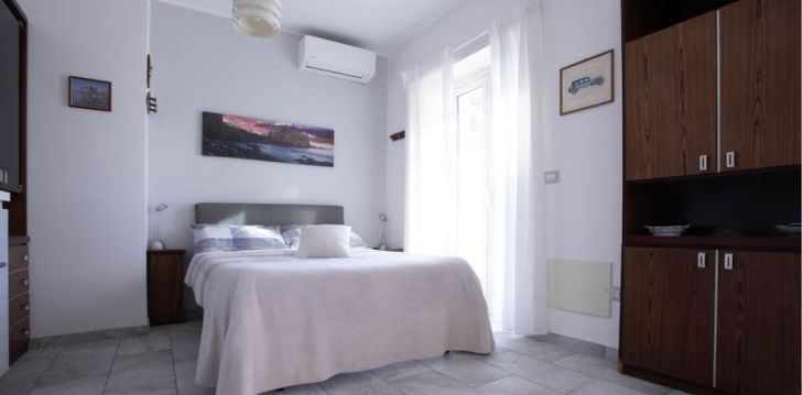 planuoji kelionę į Italija? apsistokite 3 viešbutyje B&B ETNA SEA HOUSE. 