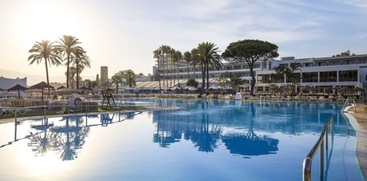 Apsistokite SOL MARBELLA ESTEPONA ATALAYA PARK viešbutyje už gerą kainą. 