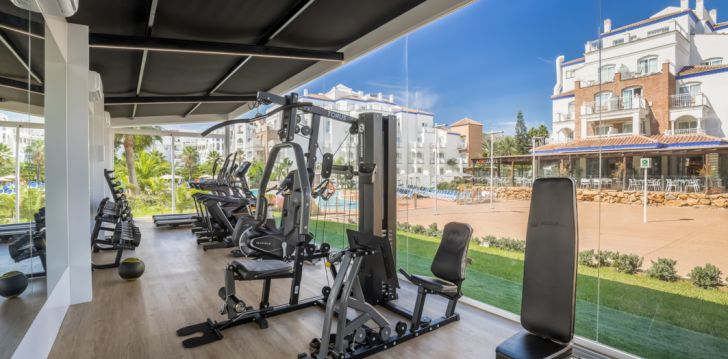 rinkitės viešbutį OCCIDENTAL TORREMOLINOS PLAYA kelionei į Ispanija