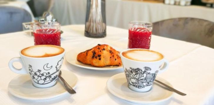 Apgyvendinimas 4* CATANIA SEA PALACE HOTEL