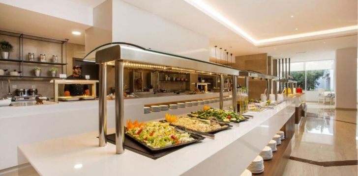 Geras kainos ir kokybės santykis atostogoms - viešbutis NIRIIDES BEACH HOTEL