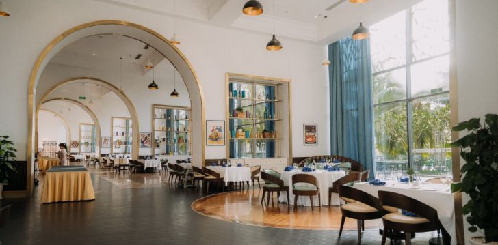 apgyvendinimas 5* WYNDHAM GRAND PHU QUOC