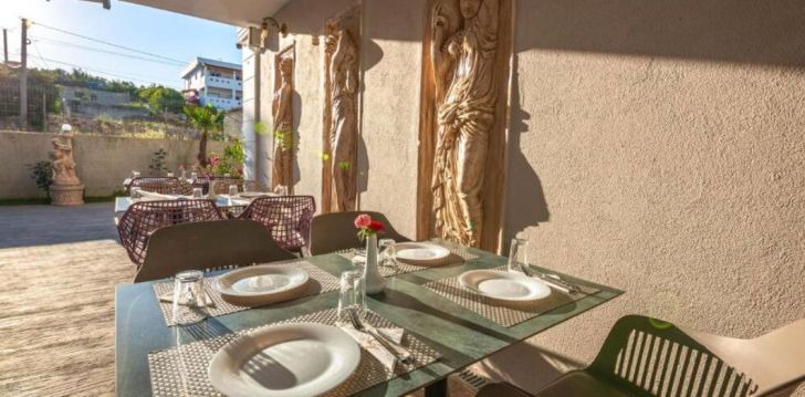 CLASS HOTEL - klientų vertinamas, kaip geras kainos ir kokybės santykis. 