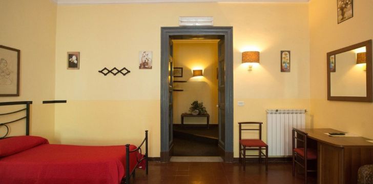 viešbutis HOTEL ETNEA 316 įsikūręs Italija. 