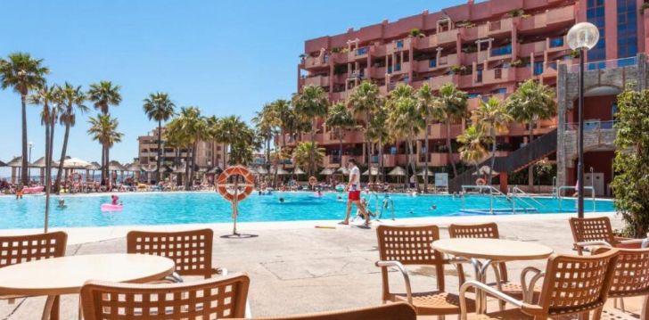 HOLIDAY POLYNESIA - klientų vertinamas, kaip geras kainos ir kokybės santykis.
