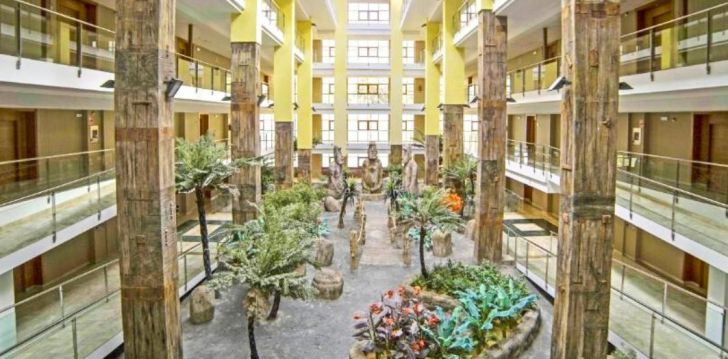 atostogos Ispanija – apsistokite viešbutyje HOLIDAY POLYNESIA