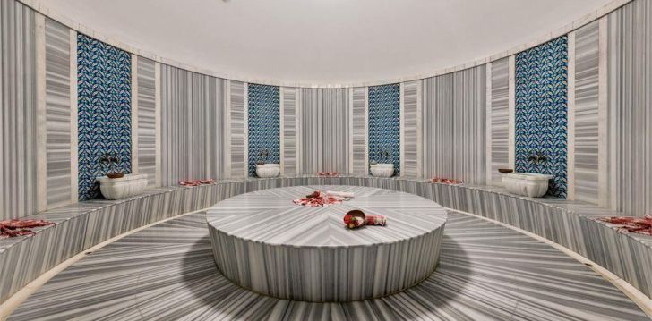 Jaukus viešbutis AKRA HOTEL, jūsų atostogoms