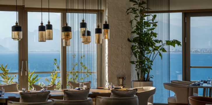 Rinkitės viešbutį AKRA V HOTEL kelionei į Turkija