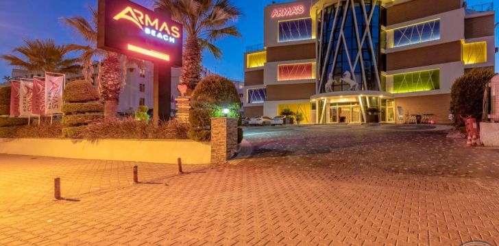 Viešbutis ARMAS BEACH HOTEL įsikūręs Turkija.