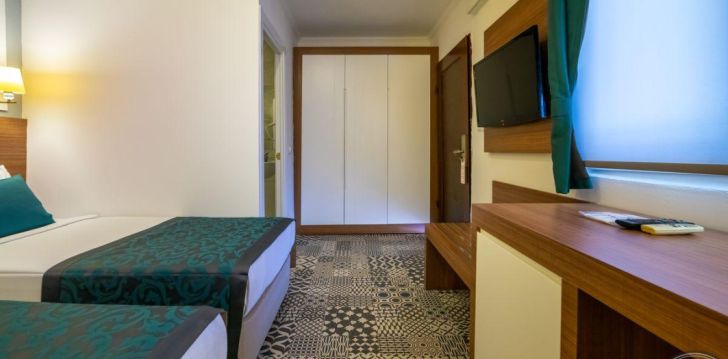 Rinkitės viešbutį ARMAS BEACH HOTEL kelionei į Turkija