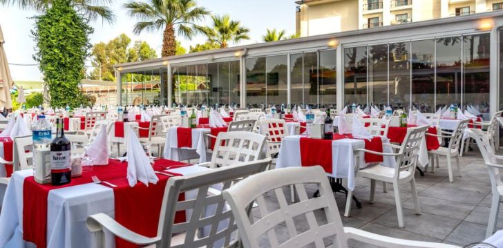 Apsistokite ARMAS BEACH HOTEL viešbutyje už gerą kainą.