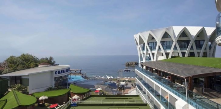 Viešbutis GRANADA LUXURY RESORT & SPA įsikūręs Turkija.