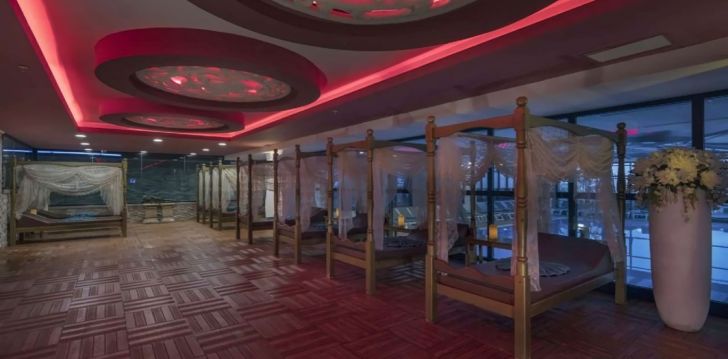 Viešbutis GRANADA LUXURY RESORT & SPA įsikūręs Turkija.