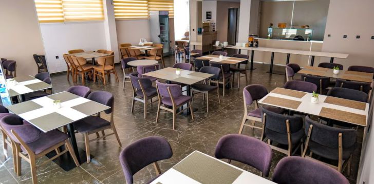 Viešbutis HOTEL SEMAJO įsikūręs Albanija.