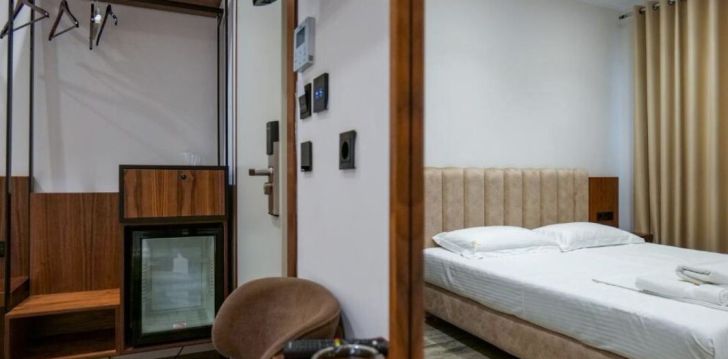 Planuoji kelionę į Albanija? apsistokite 3 viešbutyje HOTEL SEMAJO. 