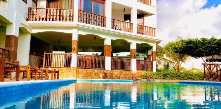 ZANOCEANIQUE HOTEL - klientų vertinamas, kaip geras kainos ir kokybės santykis.