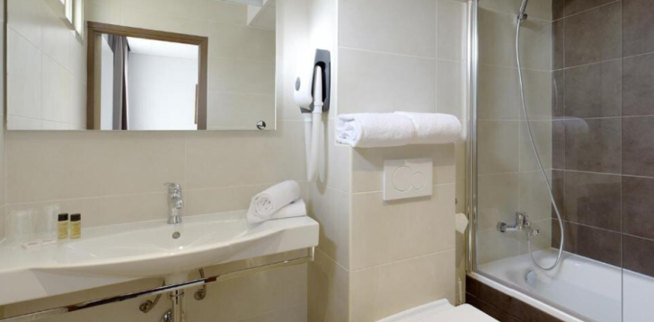 Viešbutis HOTEL ESPRIT D'AZUR įsikūręs Prancūzija.