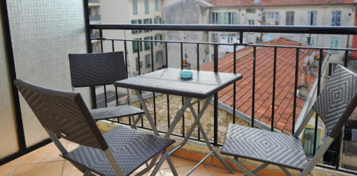 Viešbutis HOTEL ESPRIT D'AZUR įsikūręs Prancūzija.