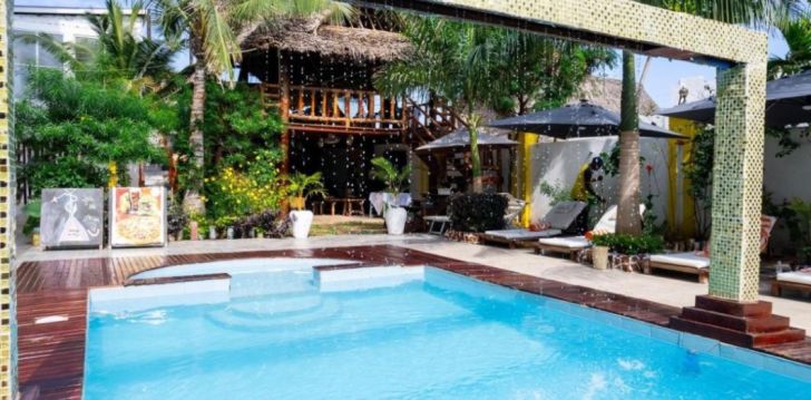 apsistokite GOLDEN NUNGWI HOTEL viešbutyje už gerą kainą.
