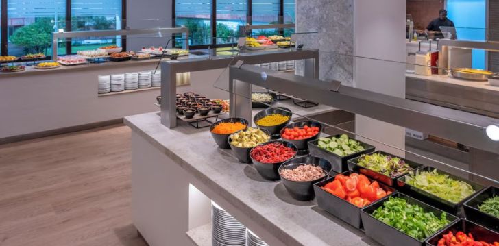 atostogos Ispanija – apsistokite viešbutyje HOTEL GHT OASIS PARK & SPA