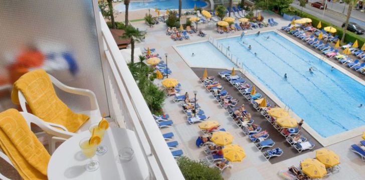 viešbutis HOTEL GHT OASIS PARK & SPA įsikūręs Ispanija. 