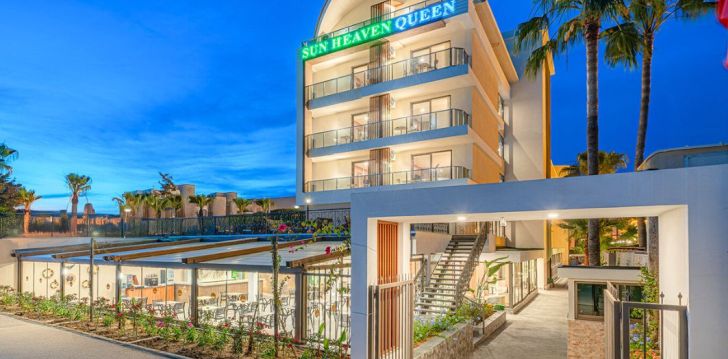 viešbutis SUN HEAVEN QUEEN HOTEL įsikūręs Turkija.