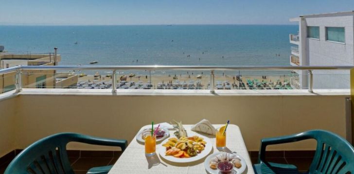 apsistokite SUN HOTEL DURRES viešbutyje už gerą kainą. 