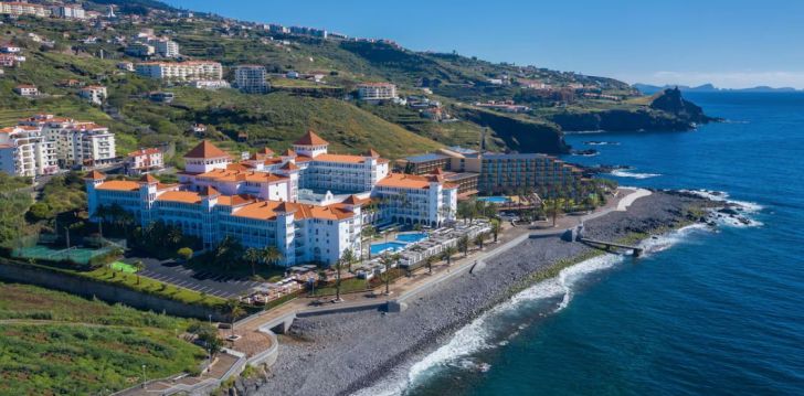 atostogos Portugalija – apsistokite viešbutyje RIU MADEIRA