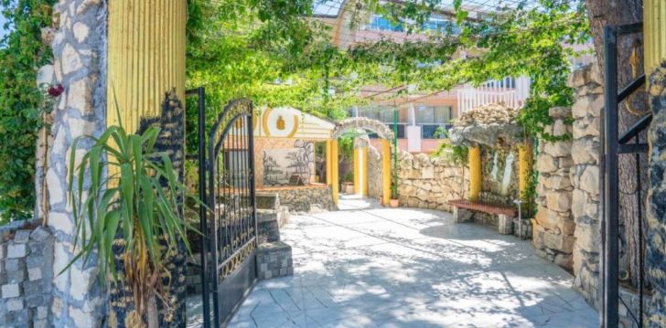 geras kainos ir kokybės santykis atostogoms - viešbutis CLUB APERION BEACH