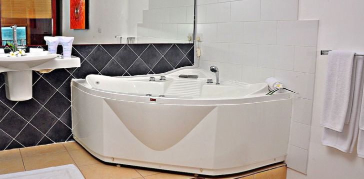 Jaukus viešbutis 4 dienų pažintinė programa + poilsis 4* LONG BEACH RESORT, jūsų atostogoms