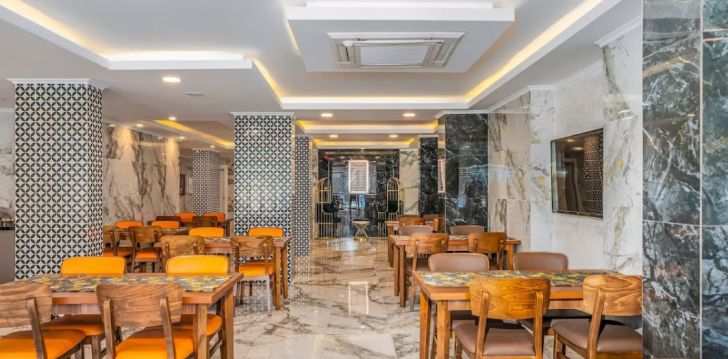 Jaukus viešbutis ARSI PARADISE BEACH HOTEL, jūsų atostogoms