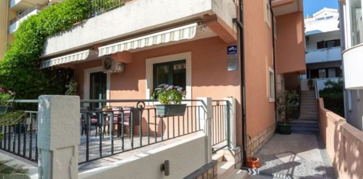 Apsistokite GUEST HOUSE LIDIJA viešbutyje už gerą kainą.