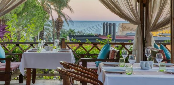 Atostogos Turkija – apsistokite viešbutyje ASTERIA FAMILY BELEK