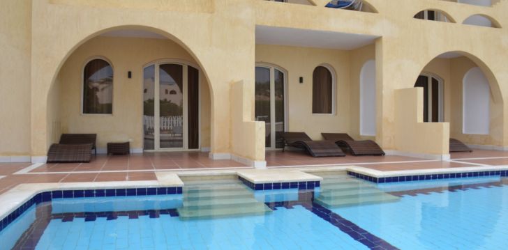ROMANCE REGENCY CLUB (ADULT ONLY) - klientų vertinamas, kaip geras kainos ir kokybės santykis.