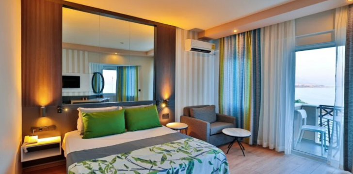 Rinkitės viešbutį EOS BEACH RESORT kelionei į Turkija