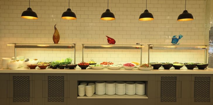 Rinkitės viešbutį EOS BEACH RESORT kelionei į Turkija